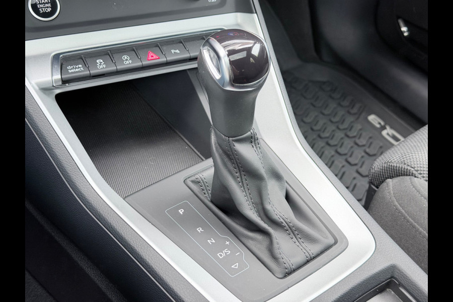 Audi Q3 Sportback 35 TFSI S-Line Pano/Sfeer/Keyless