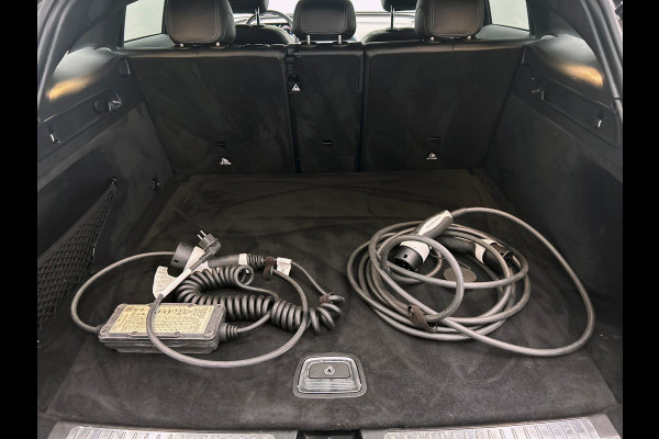 Mercedes-Benz EQC 400 4MATIC Premium Plus 80 kWh | Origineel NL | Memory | 360 Camera |Panoramadak | Adapt. Cruise/Control |