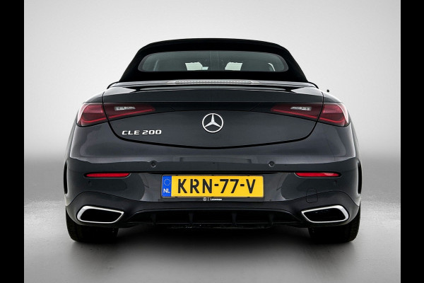 Mercedes-Benz CLE Cabriolet 200 AMG Line AMG Line | Night Pakket | 20 Inch AMG Velgen | Parkeerpakket inclusief achteruitrijcamera | Inclusief 24 maanden MB Certified garantie voor Europa.