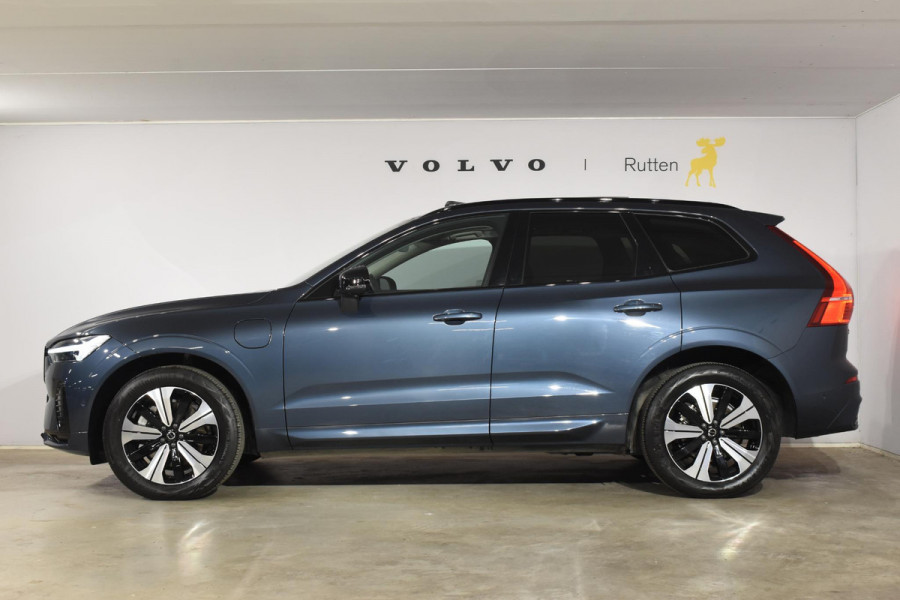 Volvo XC60 T6 350PK Automaat Plug-in Hybrid AWD Plus Dark / Adaptieve Cruise control / Elektrisch glazen panorama-dak / Elektrische stoelen met geheugen / Stuurverwarming / Stoelverwarming / 360 Camera / Elektrische achterklep / Extra getint glas