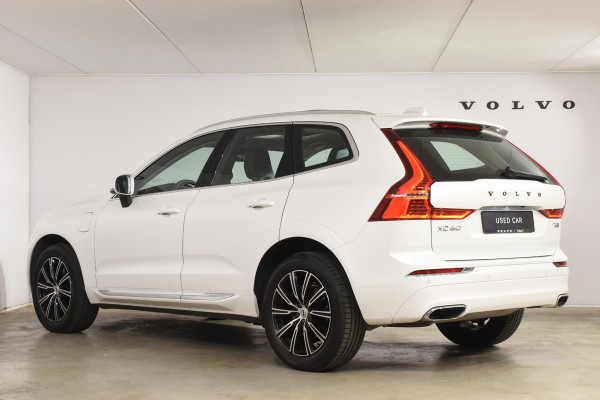 Volvo XC60 T8 390PK Automaat Plug-in hybrid AWD Inscription / Head-up display / Elektrisch glazen panoramisch schuifdak / Achteruitrijcamera / Elektrisch bedienbare voorstoelen met geheugen / Verwarmbare stoelen / Keyless entry / Elektrische achterklep