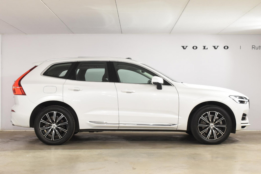 Volvo XC60 T8 390PK Automaat Plug-in hybrid AWD Inscription / Head-up display / Elektrisch glazen panoramisch schuifdak / Achteruitrijcamera / Elektrisch bedienbare voorstoelen met geheugen / Verwarmbare stoelen / Keyless entry / Elektrische achterklep