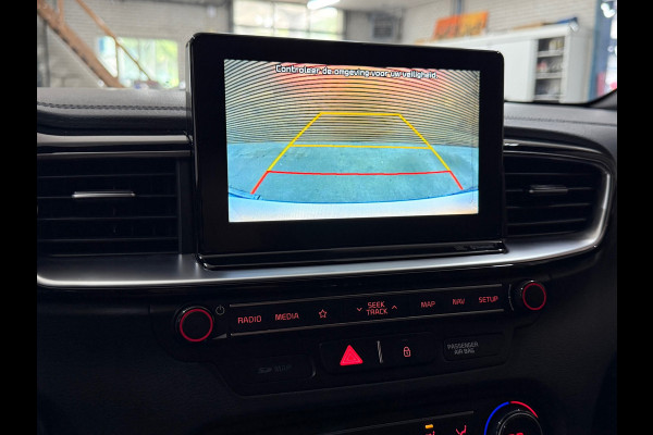 Kia Ceed 1.6 T-GDi GT | 204 PK | Alcantara | JBL | Camera | Stoelverwarming | Stuur verwarming | 18 Inch | 2019
