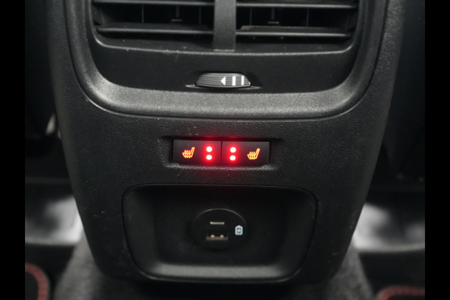 Ford Kuga 2.5 ST-Line PHEV 225pk Dealer O.H. | Adaptive Cruise | 360 Camera | Sportstoelen Verwarmd | Keyless | Pilot Assist | Stuurverwarming | Lane Assist | Virtual | Navigatie | DAB | 18"L.M |