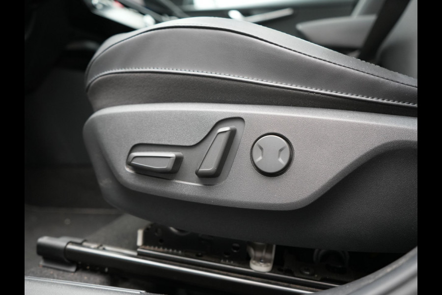 Kia Niro 1.6 GDi Hybrid ExecutiveLine 149pk | Trekhaak | Panodak | Adaptive Cruise | Head Up | Camera | Lederen Sportstoelen Memory & Ventilatie | Keyless | Apple Carplay | Stoel & Stuurverwarming | Virtual | Navigatie | DAB | 18"L.M |
