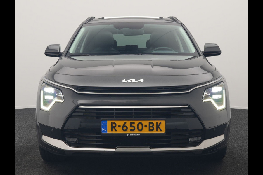 Kia Niro 1.6 GDi Hybrid ExecutiveLine 149pk | Trekhaak | Panodak | Adaptive Cruise | Head Up | Camera | Lederen Sportstoelen Memory & Ventilatie | Keyless | Apple Carplay | Stoel & Stuurverwarming | Virtual | Navigatie | DAB | 18"L.M |