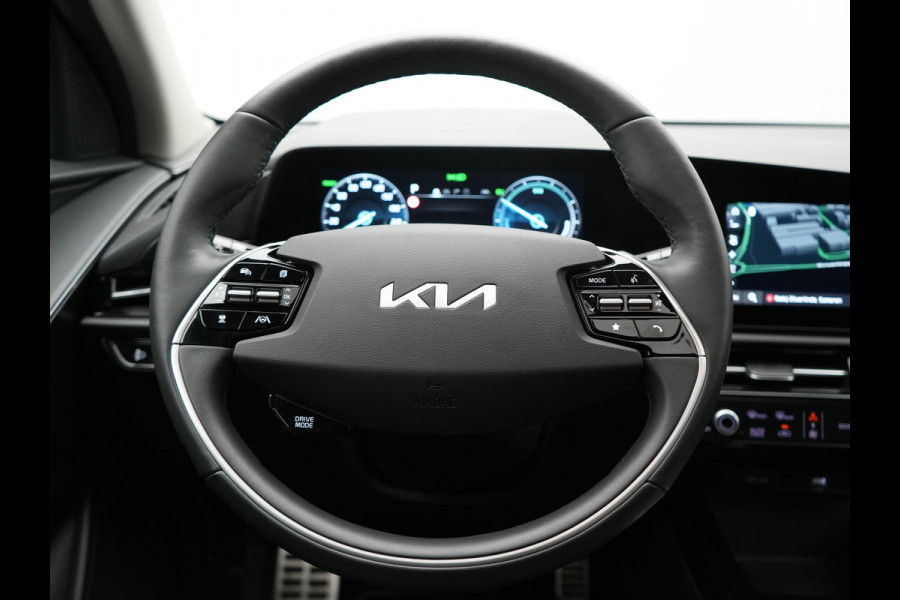 Kia Niro 1.6 GDi Hybrid ExecutiveLine 149pk | Trekhaak | Panodak | Adaptive Cruise | Head Up | Camera | Lederen Sportstoelen Memory & Ventilatie | Keyless | Apple Carplay | Stoel & Stuurverwarming | Virtual | Navigatie | DAB | 18"L.M |