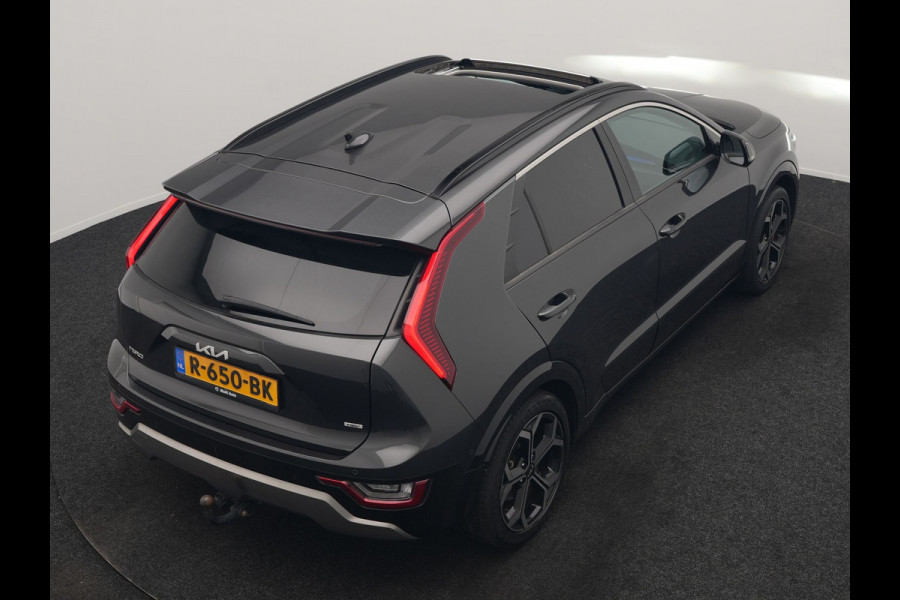 Kia Niro 1.6 GDi Hybrid ExecutiveLine 149pk | Trekhaak | Panodak | Adaptive Cruise | Head Up | Camera | Lederen Sportstoelen Memory & Ventilatie | Keyless | Apple Carplay | Stoel & Stuurverwarming | Virtual | Navigatie | DAB | 18"L.M |