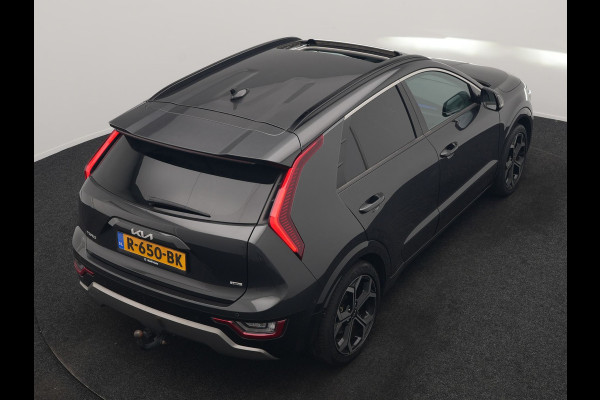 Kia Niro 1.6 GDi Hybrid ExecutiveLine 149pk | Trekhaak | Panodak | Adaptive Cruise | Head Up | Camera | Lederen Sportstoelen Memory & Ventilatie | Keyless | Apple Carplay | Stoel & Stuurverwarming | Virtual | Navigatie | DAB | 18"L.M |