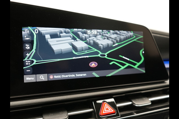 Kia Niro 1.6 GDi Hybrid ExecutiveLine 149pk | Trekhaak | Panodak | Adaptive Cruise | Head Up | Camera | Lederen Sportstoelen Memory & Ventilatie | Keyless | Apple Carplay | Stoel & Stuurverwarming | Virtual | Navigatie | DAB | 18"L.M |