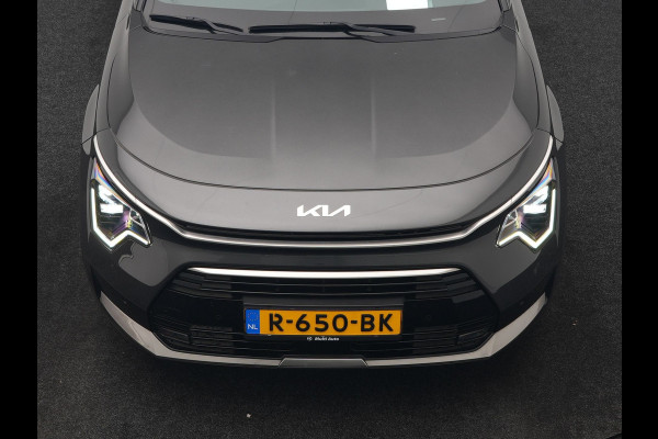 Kia Niro 1.6 GDi Hybrid ExecutiveLine 149pk | Trekhaak | Panodak | Adaptive Cruise | Head Up | Camera | Lederen Sportstoelen Memory & Ventilatie | Keyless | Apple Carplay | Stoel & Stuurverwarming | Virtual | Navigatie | DAB | 18"L.M |