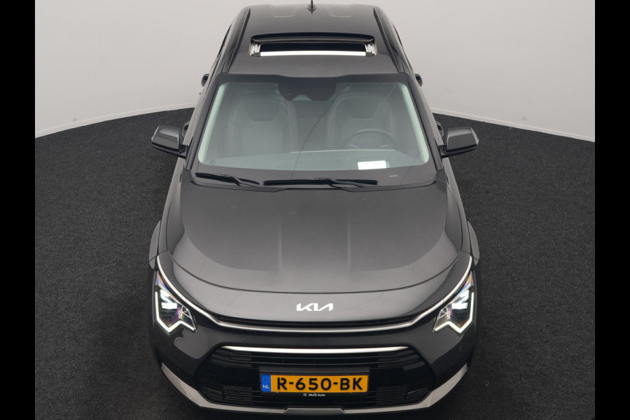 Kia Niro 1.6 GDi Hybrid ExecutiveLine 149pk | Trekhaak | Panodak | Adaptive Cruise | Head Up | Camera | Lederen Sportstoelen Memory & Ventilatie | Keyless | Apple Carplay | Stoel & Stuurverwarming | Virtual | Navigatie | DAB | 18"L.M |