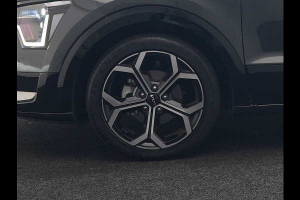 Kia Niro 1.6 GDi Hybrid ExecutiveLine 149pk | Trekhaak | Panodak | Adaptive Cruise | Head Up | Camera | Lederen Sportstoelen Memory & Ventilatie | Keyless | Apple Carplay | Stoel & Stuurverwarming | Virtual | Navigatie | DAB | 18"L.M |