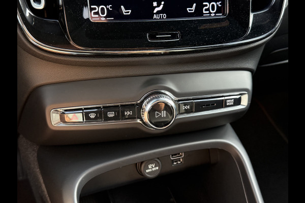 Volvo XC40 1.5 T4 Plug-in hybrid Plus Dark | Pano | Trekhaak | Pilot Assist | 360* Camera | 19 inch