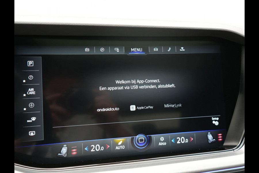 Volkswagen Touareg 3.0 TSi eHybrid 4MOTION PHEV 381pk Dealer O.H | Luchtvering | Trekhaak Af Fabriek | Panodak | Adaptive Cruise | Matrix LED | Lederen Sportstoelen Memory & Verwarmd | Keyless | Apple Carplay | Virtual | Navigatie | DAB | 21"L.M | Plug In Hybrid |