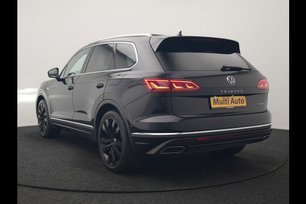 Volkswagen Touareg 3.0 TSi eHybrid 4MOTION PHEV 381pk Dealer O.H | Luchtvering | Trekhaak Af Fabriek | Panodak | Adaptive Cruise | Matrix LED | Lederen Sportstoelen Memory & Verwarmd | Keyless | Apple Carplay | Virtual | Navigatie | DAB | 21"L.M | Plug In Hybrid |