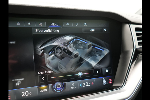 Volkswagen Touareg 3.0 TSi eHybrid 4MOTION PHEV 381pk Dealer O.H | Luchtvering | Trekhaak Af Fabriek | Panodak | Adaptive Cruise | Matrix LED | Lederen Sportstoelen Memory & Verwarmd | Keyless | Apple Carplay | Virtual | Navigatie | DAB | 21"L.M | Plug In Hybrid |