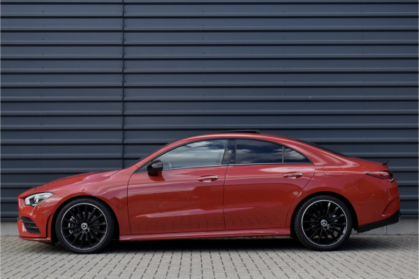 Mercedes-Benz CLA-Klasse 200 AMG Line | Panorama | Sfeerverlichting |  Widescreen Cockpit | Stoelverwarming |