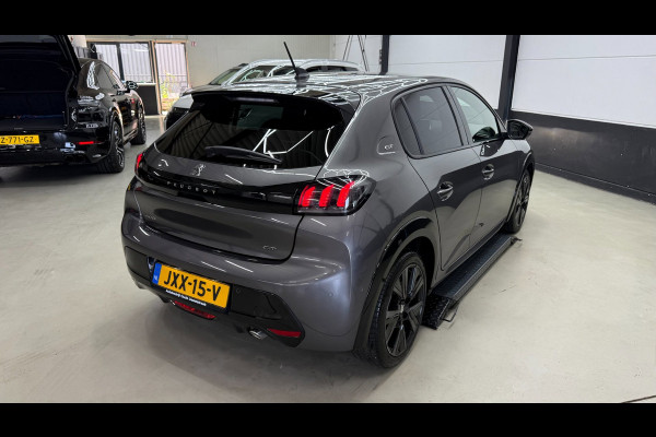 Peugeot 208 1.2 GT 3D virtual display, navigatie groot scherm
