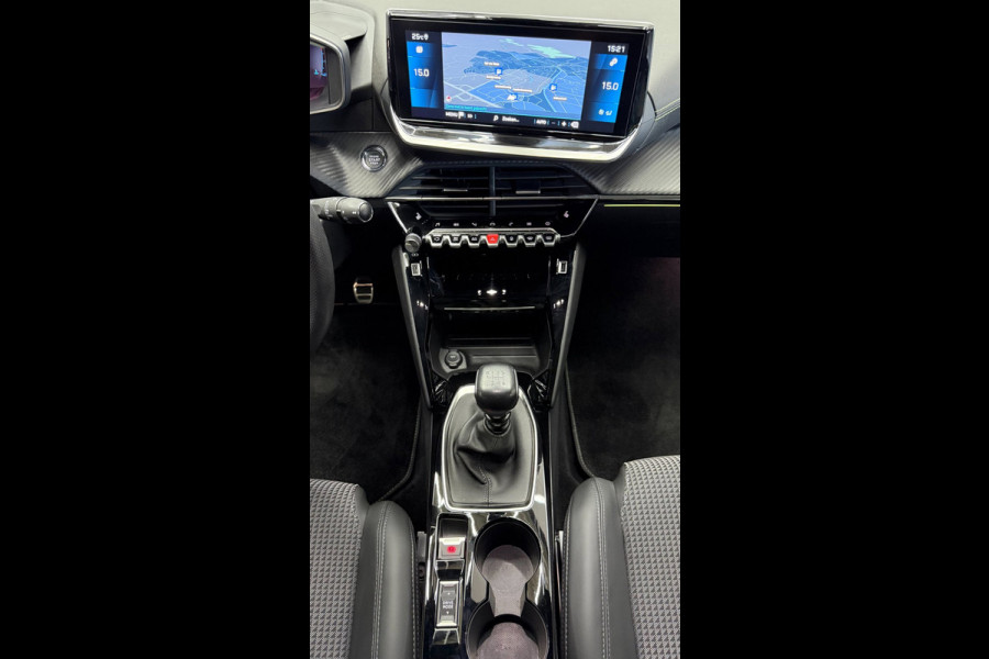 Peugeot 208 1.2 GT 3D virtual display, navigatie groot scherm