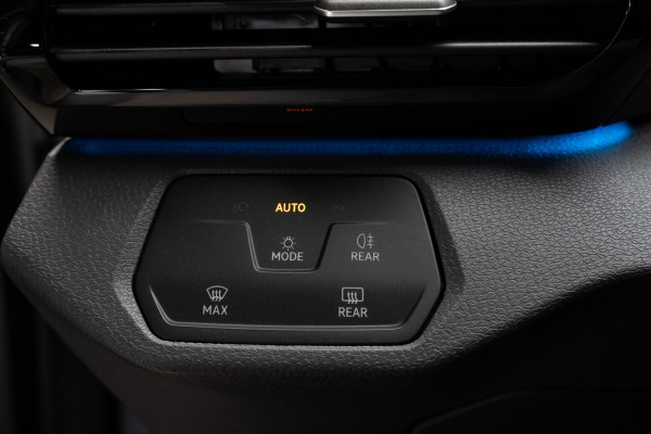 Volkswagen ID.4 Pure Performance Navi Climate Warmtepomp PDC 19" LM velgen Climate  BTW auto!