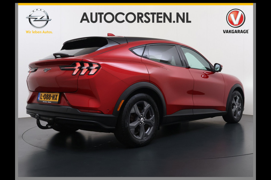 Ford Mustang Mach-E Extended RWD 98kWh SOH 94% Trekhaak Adap.Cruise B&O-Audio Leder 360°Camera Stoel+Stuurverwarming Navi Ecc Apple Carplay A Lmv 18" Privacy Glas Pdc Voorruitverwarming DAB Elek.Achterklep Keyless Dodehoekwaarschuwing 1e Eigenaar 750KG Trekgewicht Origineel Nederlandse Auto