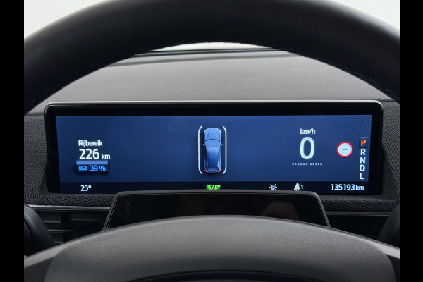 Ford Mustang Mach-E Extended RWD 98kWh SOH 94% Trekhaak Adap.Cruise B&O-Audio Leder 360°Camera Stoel+Stuurverwarming Navi Ecc Apple Carplay A Lmv 18" Privacy Glas Pdc Voorruitverwarming DAB Elek.Achterklep Keyless Dodehoekwaarschuwing 1e Eigenaar 750KG Trekgewicht Origineel Nederlandse Auto