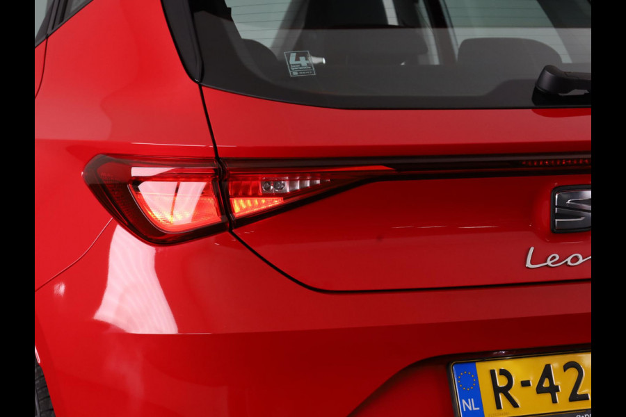 Seat Leon 1.0 TSI Reference 90 pk | Navigatie via App | Autom. airco | Cruise control | LED koplampen | Apple Carplay/Android Auto |