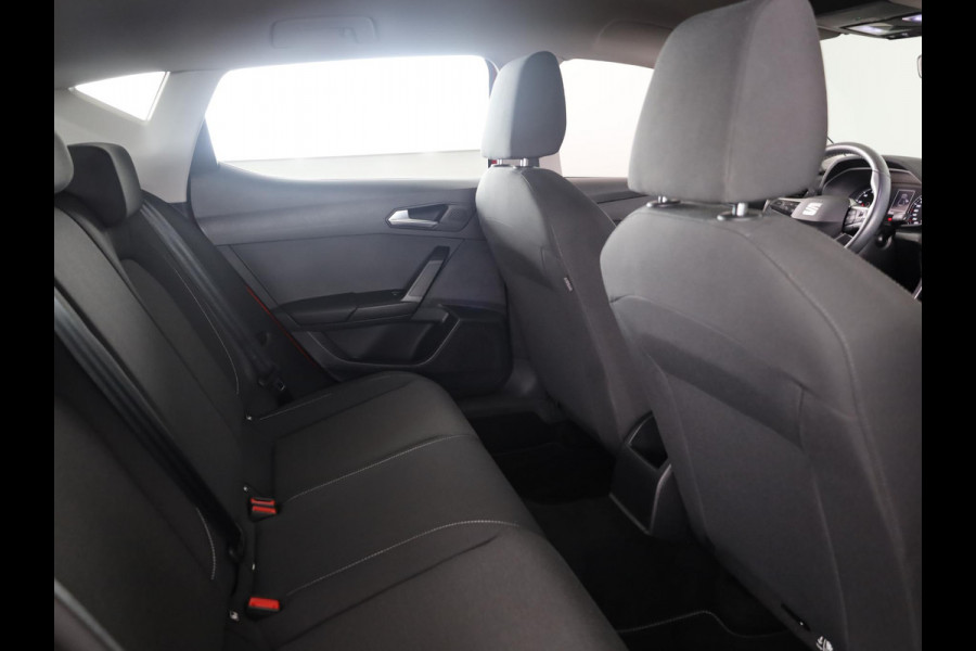 Seat Leon 1.0 TSI Reference 90 pk | Navigatie via App | Autom. airco | Cruise control | LED koplampen | Apple Carplay/Android Auto |
