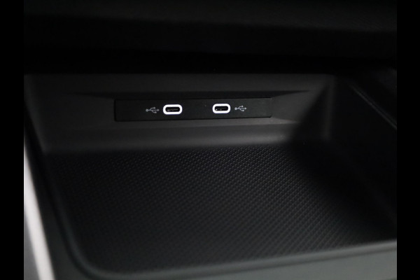 Seat Leon 1.0 TSI Reference 90 pk | Navigatie via App | Autom. airco | Cruise control | LED koplampen | Apple Carplay/Android Auto |