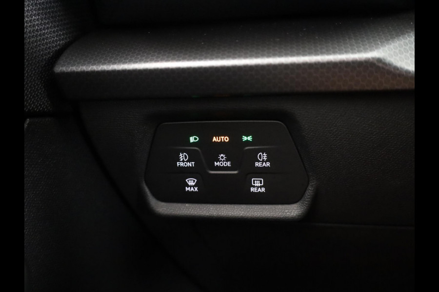 Seat Leon 1.0 TSI Reference 90 pk | Navigatie via App | Autom. airco | Cruise control | LED koplampen | Apple Carplay/Android Auto |