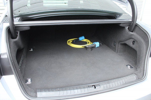 Audi A6 55 TFSI e 363pk quattro Competition SoH 95% Panoramadak Harman/Kardon 21"LMV