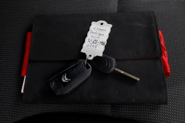 Citroën Berlingo 1.2 PureTech 110pk Benzine Airco/Navi/Camera/3Pers. 02-2021