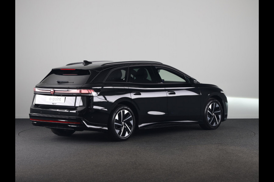 Volkswagen ID.7 Tourer Limited Edition Plus 86 kWh accu, 210 kW / 286 PK Elektrische stoelen | 360 Camera | Carplay