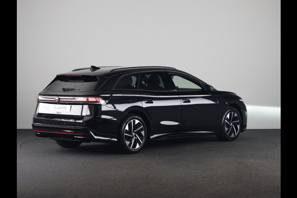 Volkswagen ID.7 Tourer Limited Edition Plus 86 kWh accu, 210 kW / 286 PK Elektrische stoelen | 360 Camera | Carplay