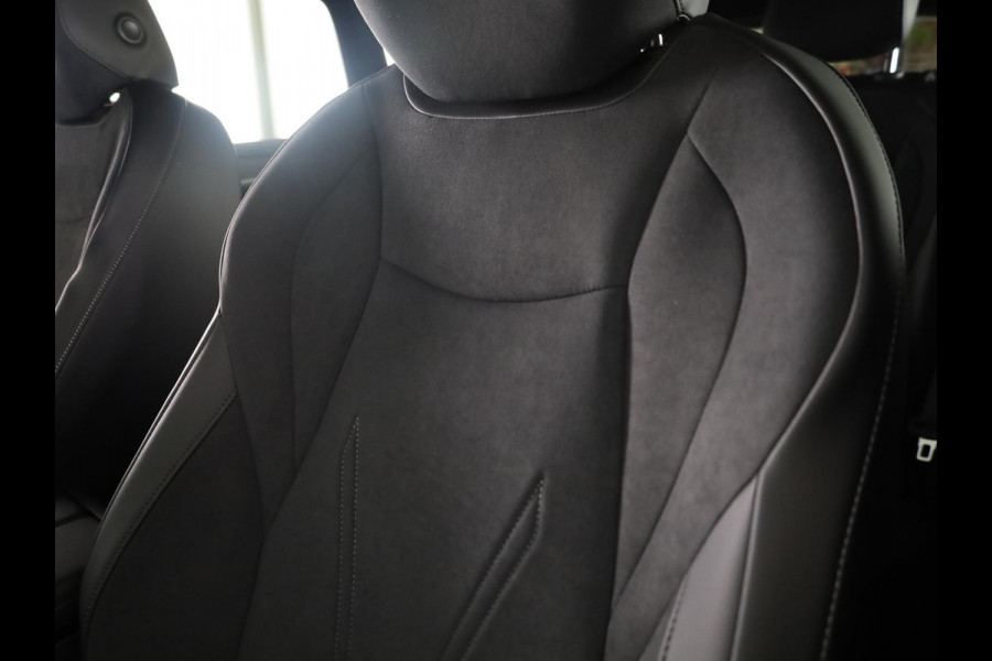 Volkswagen ID.7 Tourer Limited Edition Plus 86 kWh accu, 210 kW / 286 PK Elektrische stoelen | 360 Camera | Carplay