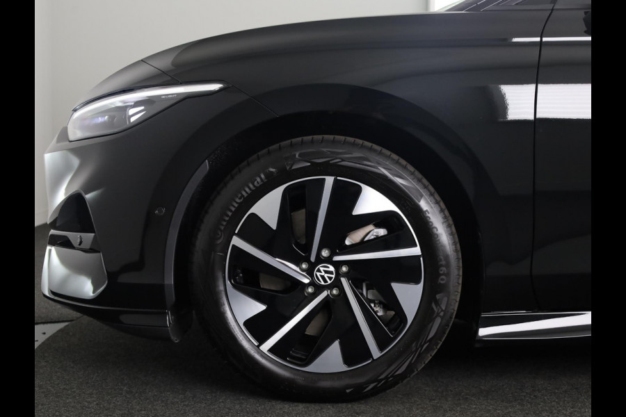 Volkswagen ID.7 Tourer Limited Edition Plus 86 kWh accu, 210 kW / 286 PK Elektrische stoelen | 360 Camera | Carplay
