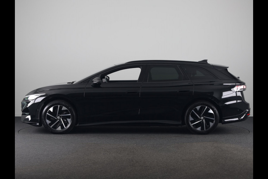 Volkswagen ID.7 Tourer Limited Edition Plus 86 kWh accu, 210 kW / 286 PK Elektrische stoelen | 360 Camera | Carplay