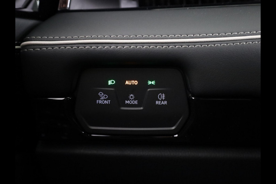 Volkswagen ID.7 Tourer Limited Edition Plus 86 kWh accu, 210 kW / 286 PK Elektrische stoelen | 360 Camera | Carplay