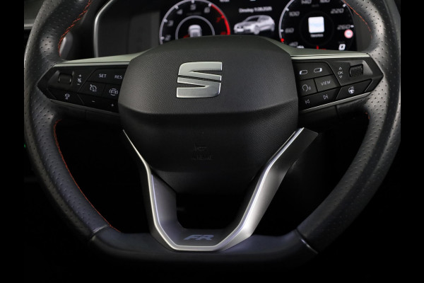 Seat Leon 1.5 eTSI FR Business Intense 150 pk Automaat | Navigatie | Parkeersensoren (Park assist) | Achteruitrijcamera | Elektr. bestuurdersstoel met geheugen | Keyless | Stoel/stuur verwarming |