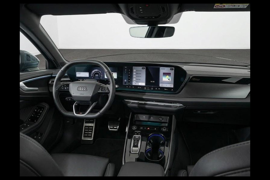 Audi A5 Avant S edition e-hybrid 299 pk | Techniek pakket plus | S line zwart leder-kunstleder | Optiekpakket zwart-glanzend | Trekhaak, elektr. wegklapbaar |