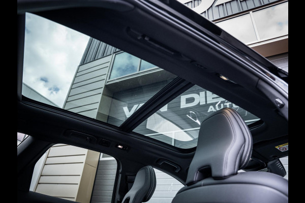 Volvo XC60 2.0 T6 Plug-in hybrid AWD Plus Dark - Long Range l Pano l Trekhaak l 360cam
