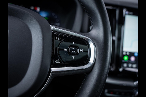 Volvo XC60 2.0 T6 Plug-in hybrid AWD Plus Dark - Long Range l Pano l Trekhaak l 360cam