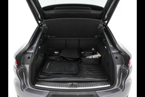 Porsche Cayenne Coupé 3.0 E-Hybrid AWD (Plug-in) {SoH-94%} (INCL-BTW) Aut. *PANO | LEATHER | FULL-LED | SPORT-CHRONO | TOPVIEW | ADAPTIVE-CRUISE | BOSE-AUDIO | DAB+ | NAVI-FULLMAP | SPORTSEATS | SHIFTPADDLES | KEYLESS | ECC | PDC | 20"AL