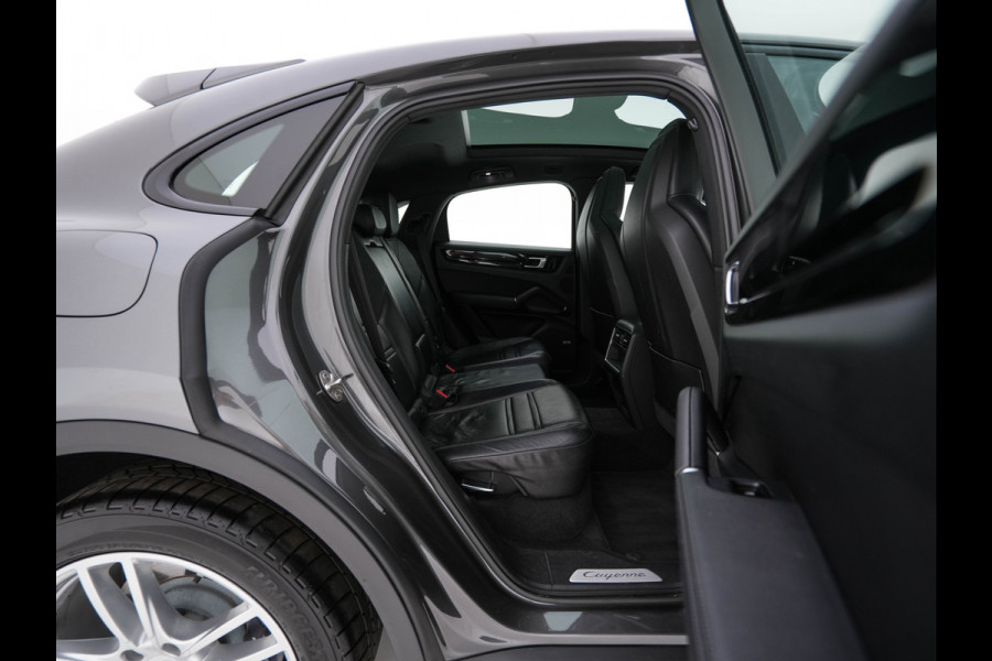 Porsche Cayenne Coupé 3.0 E-Hybrid AWD (Plug-in) {SoH-94%} (INCL-BTW) Aut. *PANO | LEATHER | FULL-LED | SPORT-CHRONO | TOPVIEW | ADAPTIVE-CRUISE | BOSE-AUDIO | DAB+ | NAVI-FULLMAP | SPORTSEATS | SHIFTPADDLES | KEYLESS | ECC | PDC | 20"AL