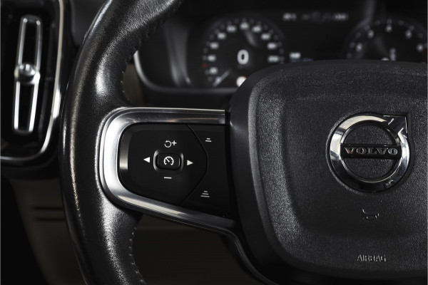 Volvo XC40 2.0 T4 190 PK Inscription Orig. NL | S/K-Panodak | Dig. Cockpit | Cruise | Winterpakket | Camera | NAV+App. Connect | ECC | Elek. Klep | Trekhaak | LM 19" |