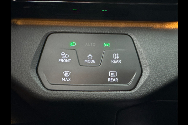 Volkswagen ID.4 Pure 52 kWh NAVI/CARPLAY/IQ.LIGHT