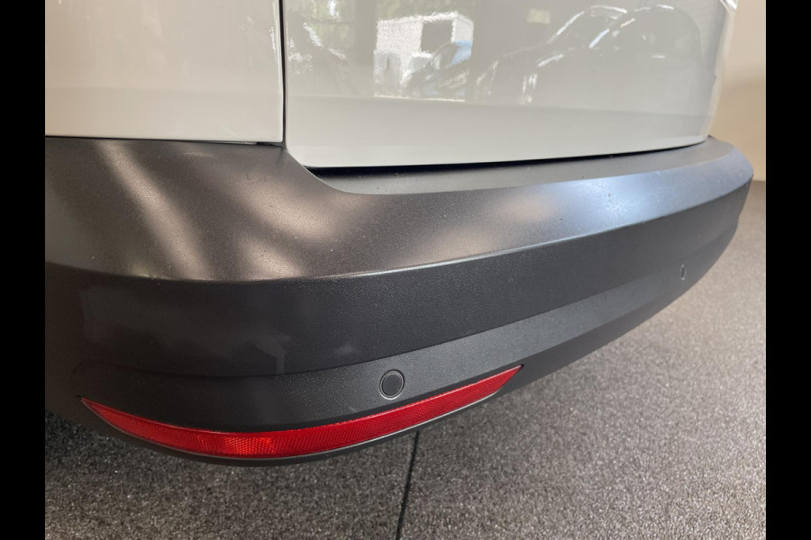 Volkswagen Caddy 1.4 TGI L2H1 EcoFuel Maxi Comfortline Airco Cruise PDC Verwarmbare voorruit Comfortstoelen Alarm Bluetooth Schuifdeur