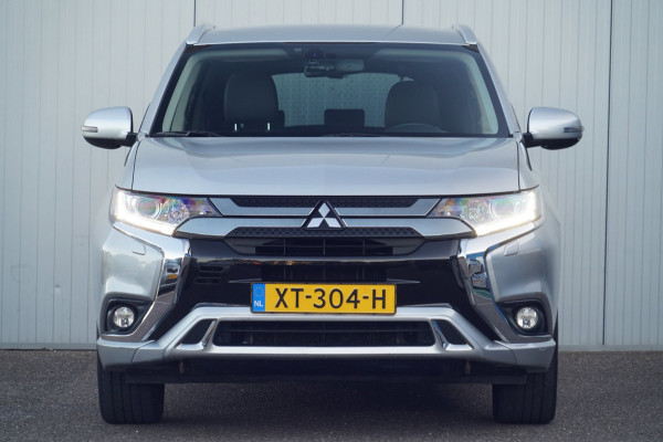 Mitsubishi Outlander 2.4 PHEV Pure+ / 18 Inch / 119dkm NAP / Carplay / Camera / NL-Auto