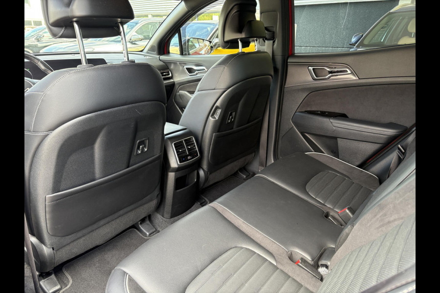 Kia Sportage 1.6 T-GDi Plug-in Hybrid AWD GT-Line | Trekhaak | Standkachel | Stoelverwarming & Ventilatie | 360 camera | Harman Kardon |